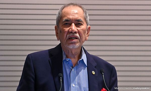 We need rules to allow impeaching PM, Wan Junaidi says 