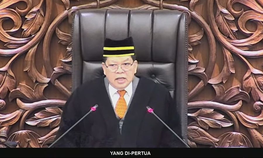 Dewan Rakyat kecoh isu 'munafik', Speaker minta MP jaga tutur kata