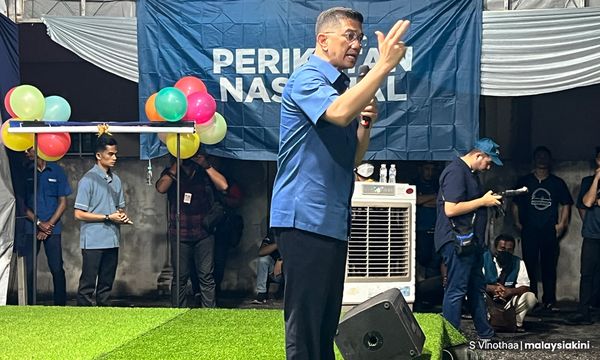 Azmin: Foreign investment highest during Muhyiddin era