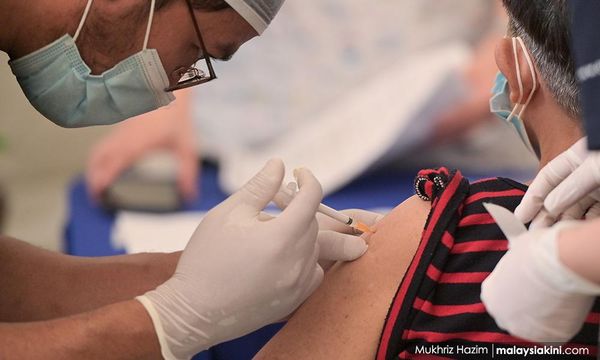 Consensus grows on booster shots’ protection against Long Covid