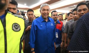 BN to discuss MCA Malacca candidate issue before Oct 31 - Zahid
