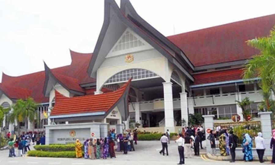 Son seeks court order to exhume dad, rebury as Hindu