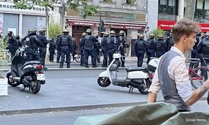 French riots subsiding with scattered violence, fewer arrests