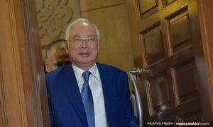 'Parliament dissolved, why Najib still pursuing legal challenge?'