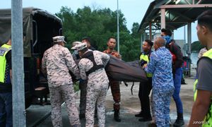Skipper of capsized fishing boat found drowned