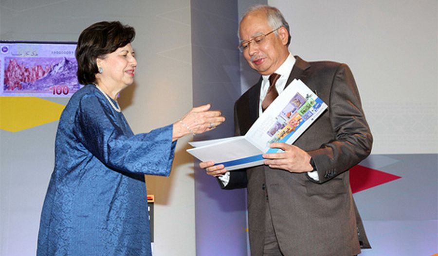 Najib tarik balik rayuan untuk akses maklumat bank keluarga Zeti