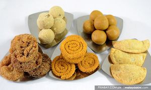 Muruku laris menjelang Deepavali