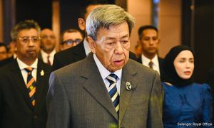 雪苏丹否认干政行君主专制，反斥谕令遭扭曲