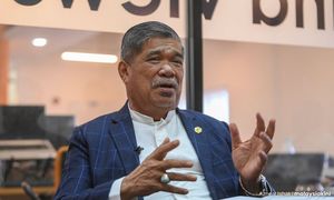 Mat Sabu: Imported white rice to be cheaper starting tomorrow
