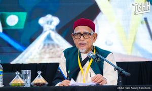 PAS mesti menang di Sabah demi 'merdekakan' negara - Hadi