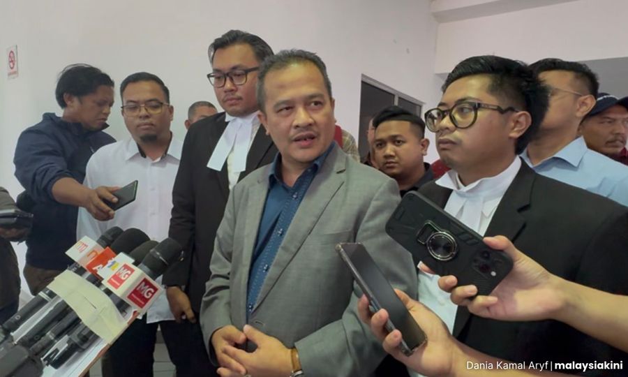 'Pertuduhan dibuat tergesa-gesa untuk tutup isu bekas pembantu PM'