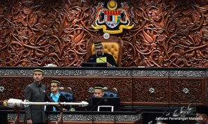 Opposition forces bloc vote to get rare debate on private motion