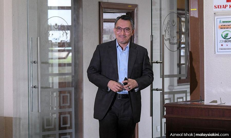 Bekas pengarah SRC: Saya tak akan bantah arahan Najib