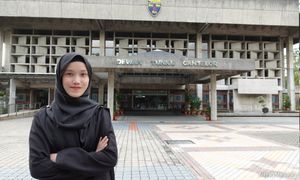 Sera tak jijik bergelumang dengan lalat