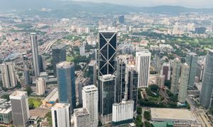 Kerajaan mohon lucut hak akaun bank Ilham Tower milik keluarga Daim