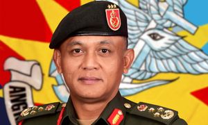 Siasatan rasuah: Pelantikan PAT ditangguh,  Azhan Md Othman PTD baru