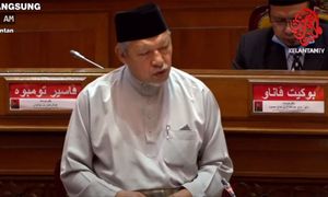 Kelantan beri bonus raya RM700, naikkan elaun penghulu
