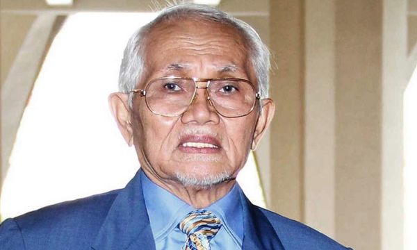 Taib at home, investigation ongoing: S'wak police chief