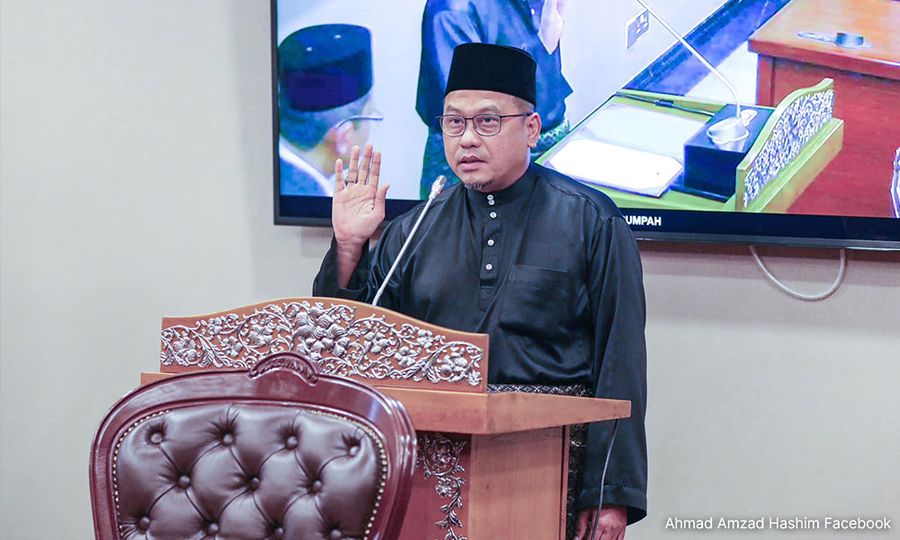 Ahmad Amzad sworn in as Kuala Terengganu MP