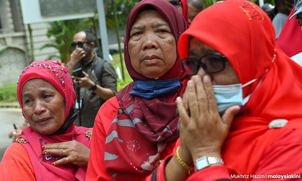 Najib's supporters cry foul, say ex-PM not given fair trial