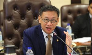 MP: Mana datang duit PKR, DAP buat program di hotel?