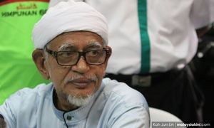 MPs roast Hadi over claims non-Muslims majority behind corruption
