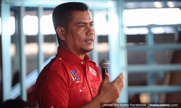 Jamal calls off 'red shirts' gathering