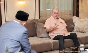 统治者会议下月杪开会，柔苏丹愿接任国家元首