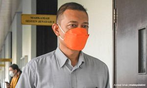 ‘Datuk Roy’, pegawai SPRM didakwa atas kesalahan berkait anak Muhyiddin