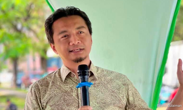 PAS MP wants M40 'support package' as cost-of-living thorns prick 'rosy' figures