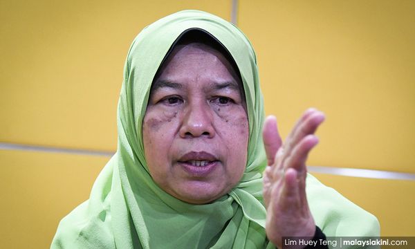 Zuraida fails to quash PKR’s suit for breaching party bond