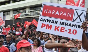ULASAN | Kebuntuan politik dan kerajaan perpaduan