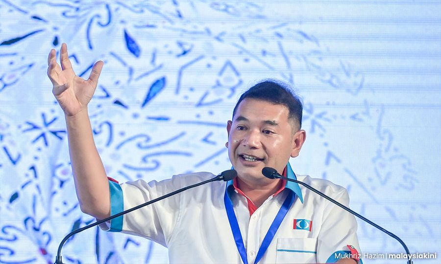 Don't backstab like Azmin, Rafizi reminds party members