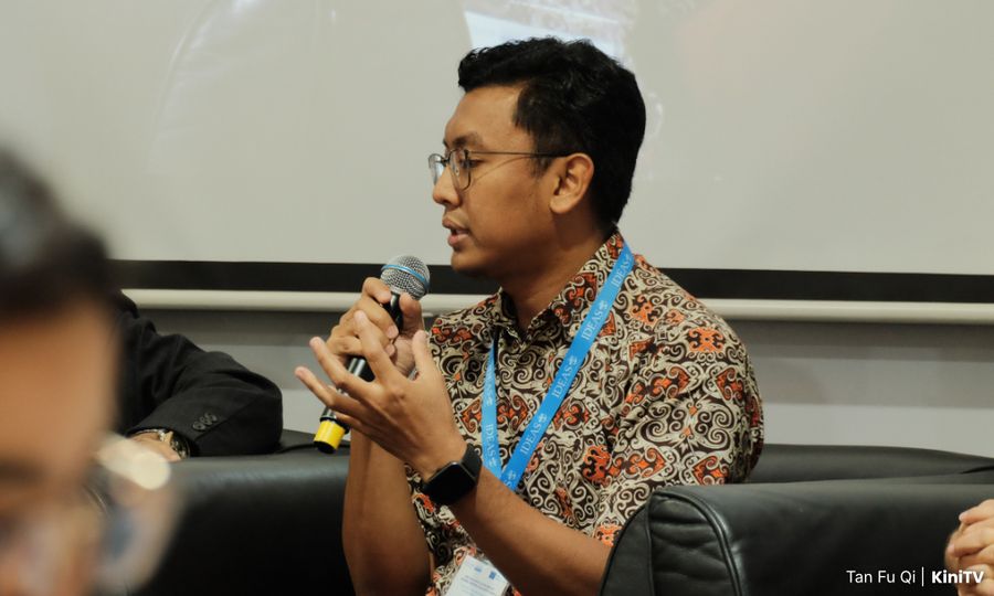 'Aku tak ampunkan kezaliman ini hingga kamu cium kaki anak, isteriku'