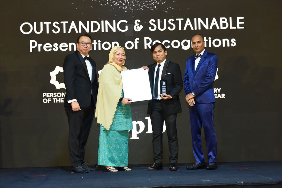 McDonald’s Malaysia receives Malaysia’s Best in Sustainability Leadership Award at the Top Asia Corporate Ball Event 2023