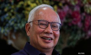 Najib mocks 'populist' Anwar, 'weak' Rafizi speeches at PKR congress