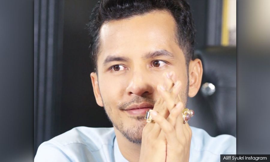 Aliff Syukri diperintah bayar RM250,000 kepada Kadir Sheikh Fadzir