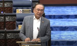 Anwar minta Tiong perkukuh pelancongan mesra Muslim