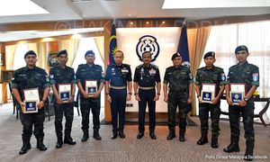 IGP commends 5 cops for rejecting bribes