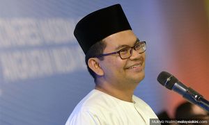 PKR's Akmal invites Sanusi for football match in Sg Bakap