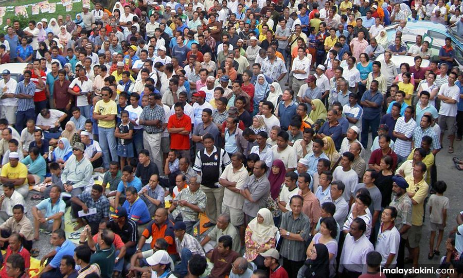 COMMENT | Paving the cracks in national family unit