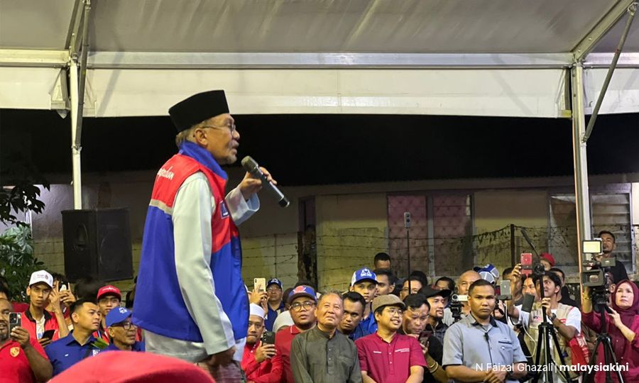 PM: How can an Islamic govt allow dirty school toilets?