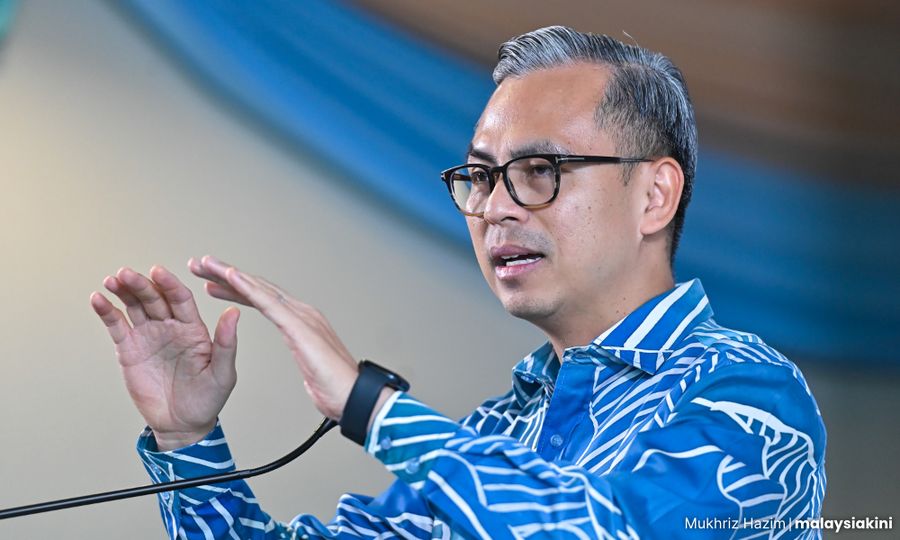 Polis berhak siasat, wartawan pula berhak lapor - Fahmi