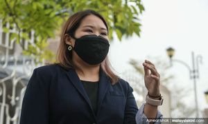 柯玉莉起诉政府，要求修正通讯法令
