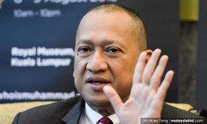 Zahid wrong if he thinks pact with Anwar possible - Nazri