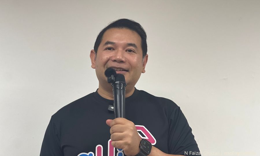 Kes saman: Rafizi diarah fail pembelaan selewat-lewatnya 9 April