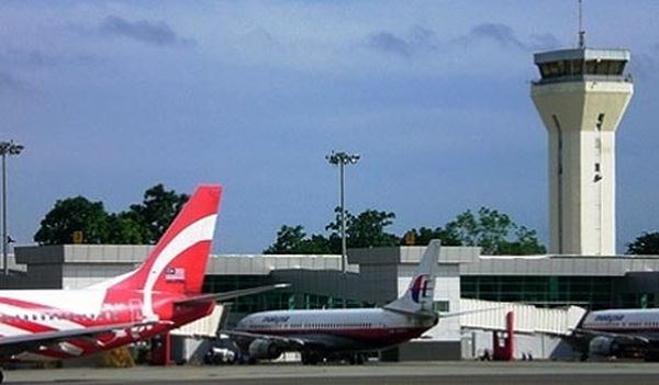 Govt mulls flight ticket subsidies for varsity students