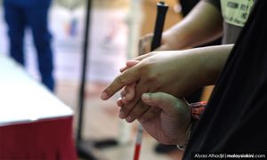 ULASAN | Memperkasa hak orang buta dalam demokrasi