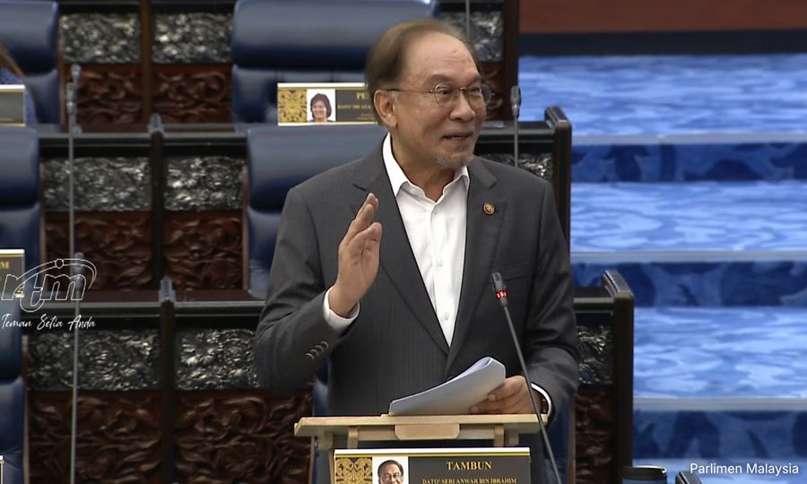 PARLIAMENT | No snap GE, PM tells Dewan; Azalina refers FOI Bill to PSSC