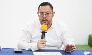 雪大臣政秘斥伊青抹杀政绩，"勿为政治宣传扭曲事实"